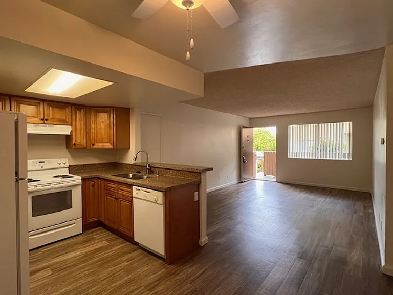 426 Ammunition Rd — Photo 17