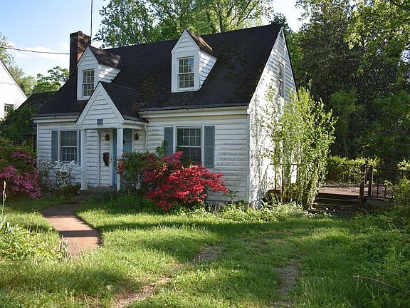 2nd image of 1015 Perrymont Ave