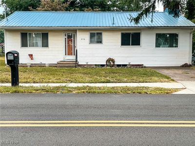 2110 Rockland Ave, Belpre, OH, 45714