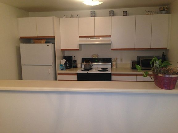 2nd image of 595 Newport Way NW APT D1
