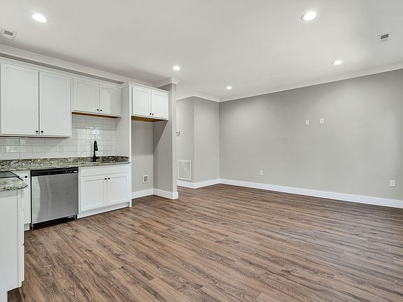 5th image of 3038 Three Creeks Dr NW #7A