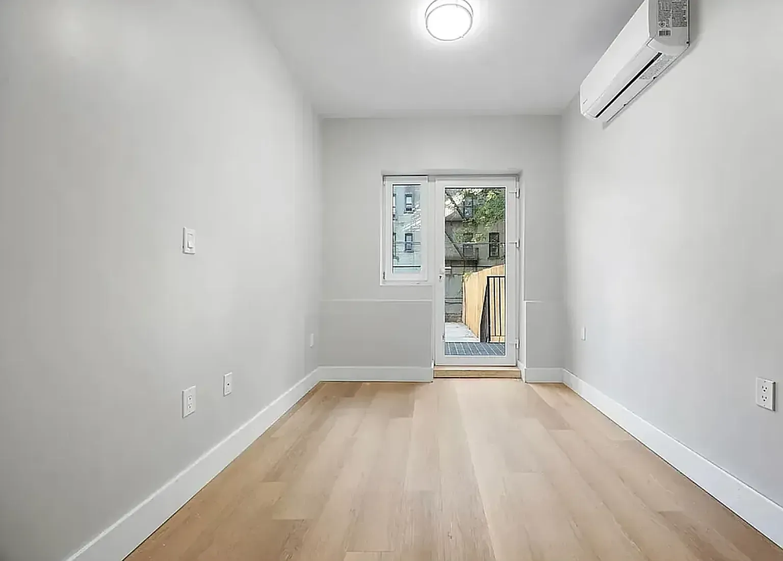 280 Linden Boulevard — Photo 3