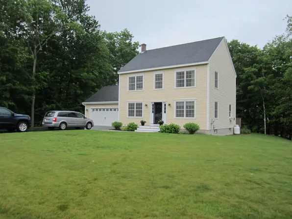 21 Eagles Nest Road, Gray, ME 04039
