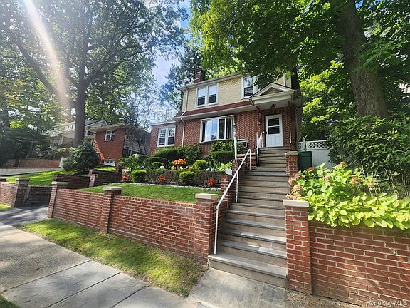 2nd image of 15 Rumsey Road