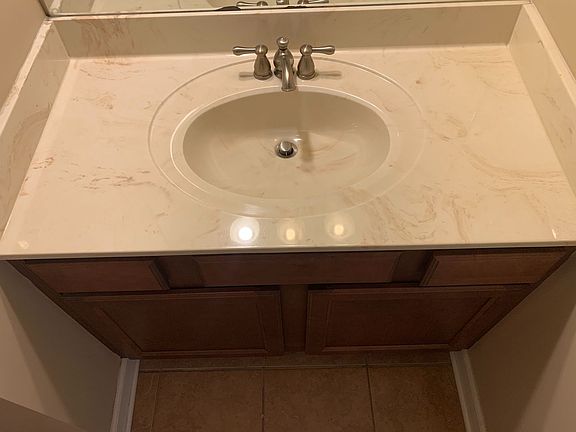 4th image of 607 W Glenn Ave Unit 111