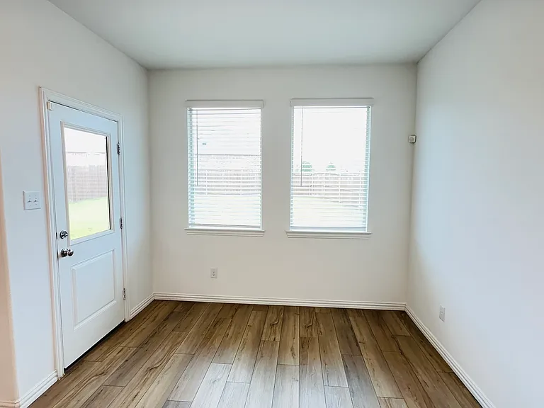 7908 Lindheimer Ln — Photo 16