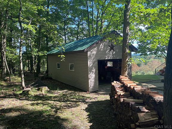 3rd image of 4111 Saint Lawrence Rd