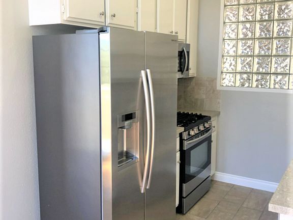 4th image of 12810 Caswell Ave APT 205