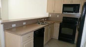 2nd image of 627 SW 147th Ave