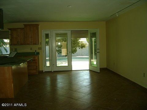 3rd image of 10817 W El Capitan Cir