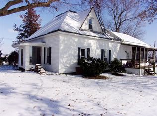 1980 Gilham Rd, Mulberry Grove, IL 62262