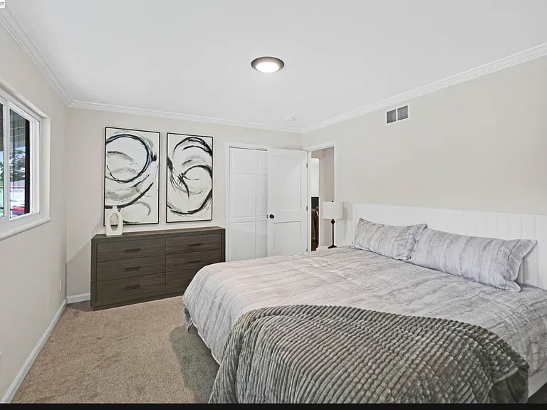 7 Newhall St — Photo 20