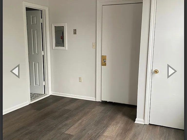 81 W Main St #16 — Photo 3