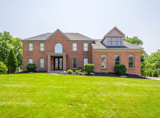 123 Olde Manor Ln, Coraopolis, PA 15108