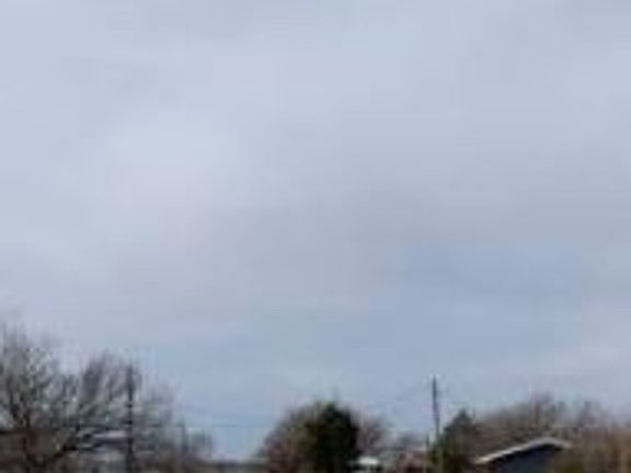 Exterior Neighborhood (street photo)