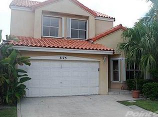3175 N 36th Ave, Hollywood, FL 33021