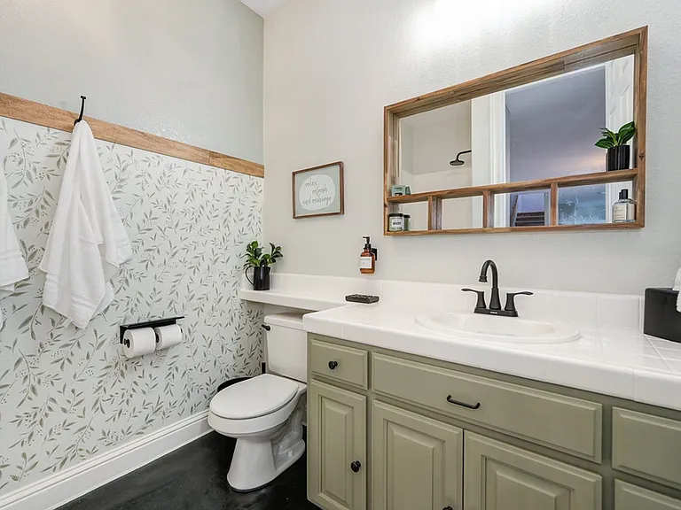 7029 Pembroke Way — Photo 58