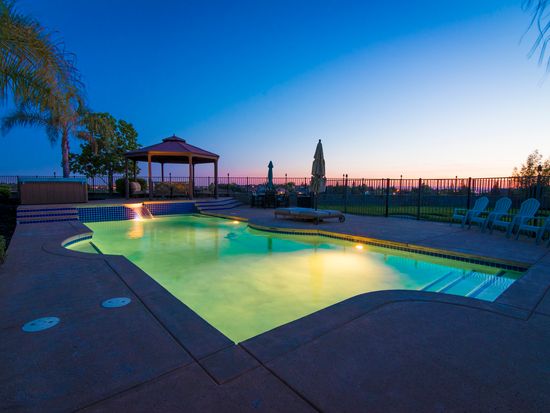 2328 Holly Ct, Rocklin, CA 95765