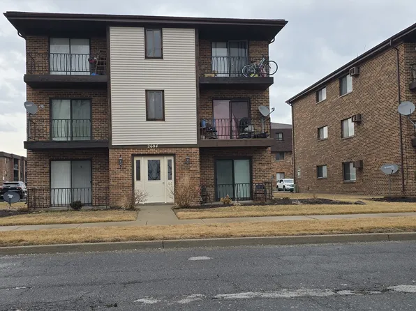 2604 E State St APT 1B, Burnham, IL 60633