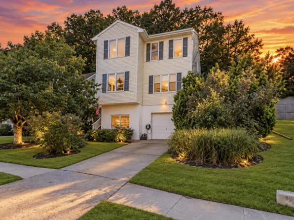 241 Shore Drive, Highlands, NJ 07732