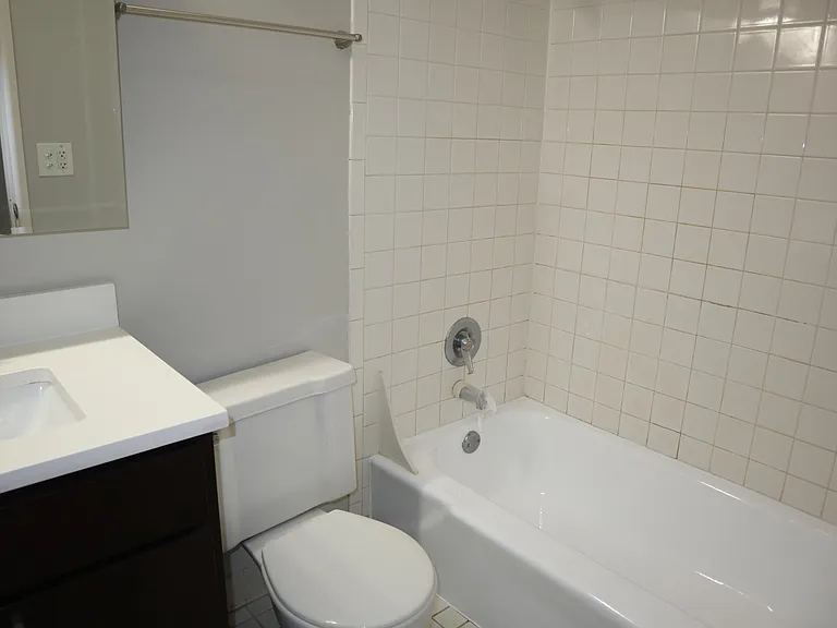 2306 N Clark St #4N — Photo 14