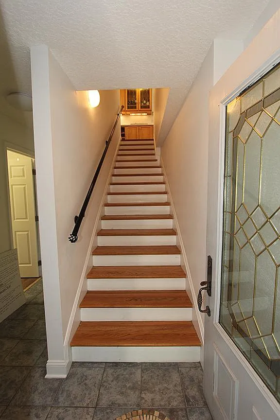 4 bed, 2194 sqft, $4,500 — Photo 4