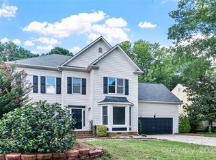 9418 Arborview Ct, Charlotte, NC 28269