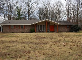 1372 S Thomas St, Tupelo, MS 38801