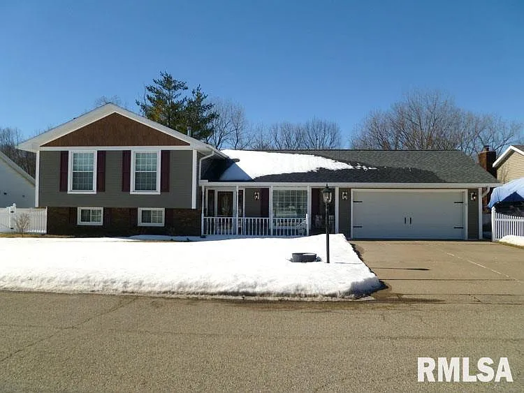 1203 S Apache Ln photo 1