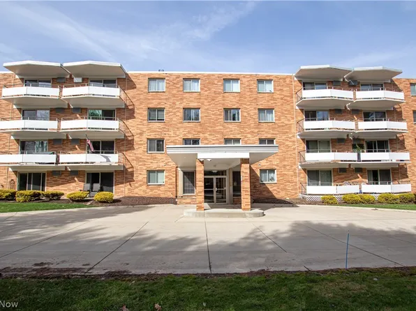 521 Tollis Pkwy APT 398, Broadview Heights, OH 44147