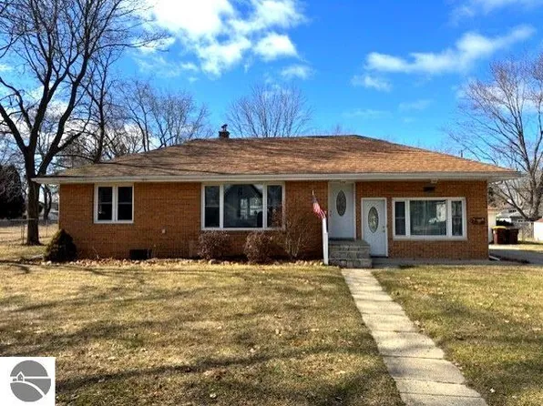 214 Grafton Ave, Alma, MI 48801