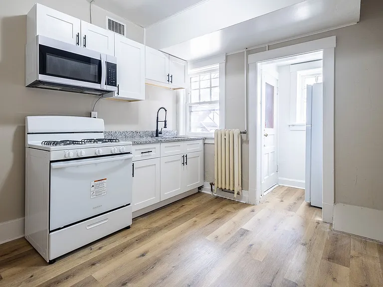 3205 Poppleton Ave — Photo 11