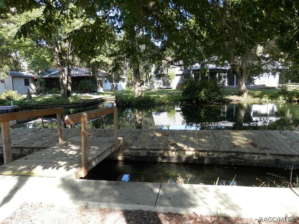 1st image of 1637 SE Paradise Cir APT 304