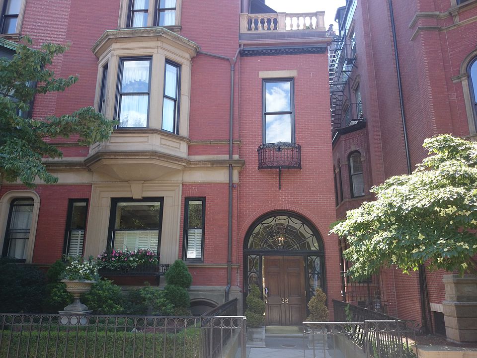 2nd image of 36 Commonwealth Ave #2