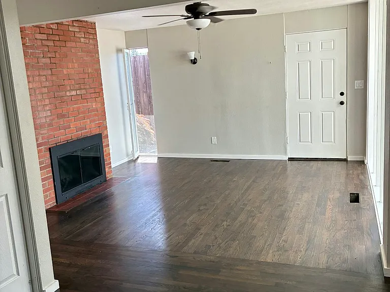 13370 SW Farmington Rd — Photo 12