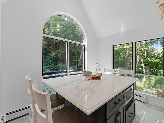 4th image of 34 Hammond Rd