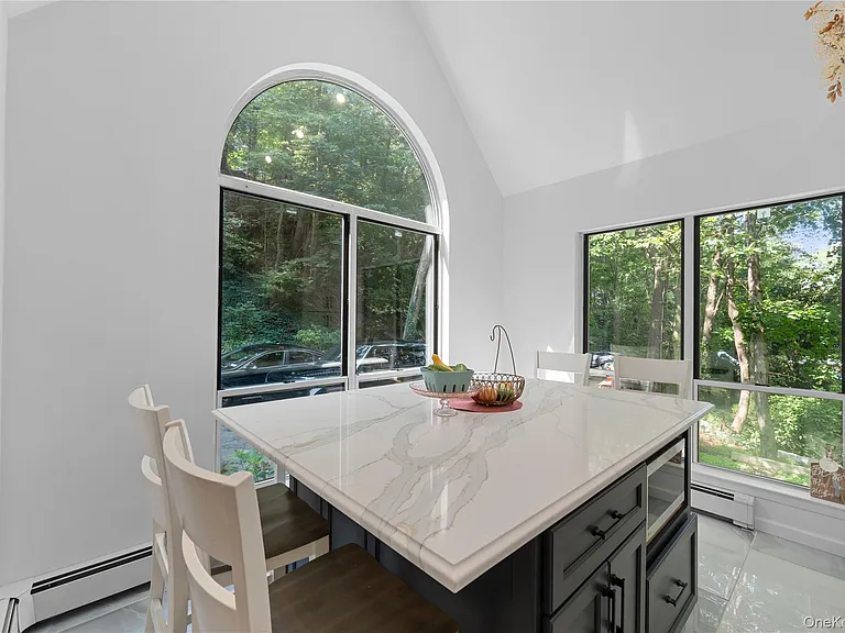 34 Hammond Rd — Photo 4
