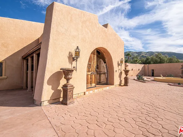 35931 Via Famero Dr, Acton, CA 93510