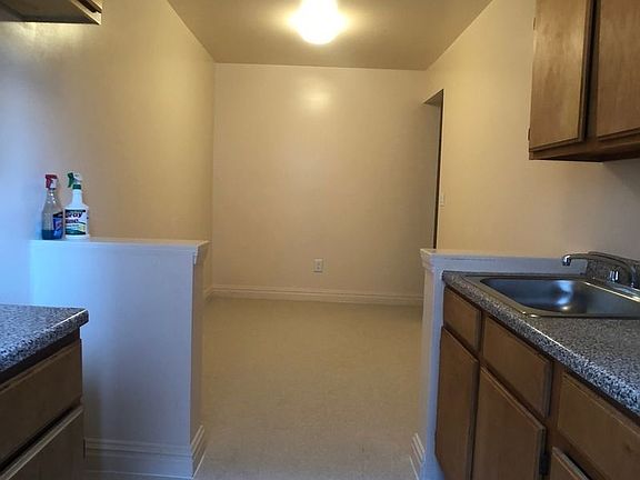 4th image of 4172 Judge St APT 1H