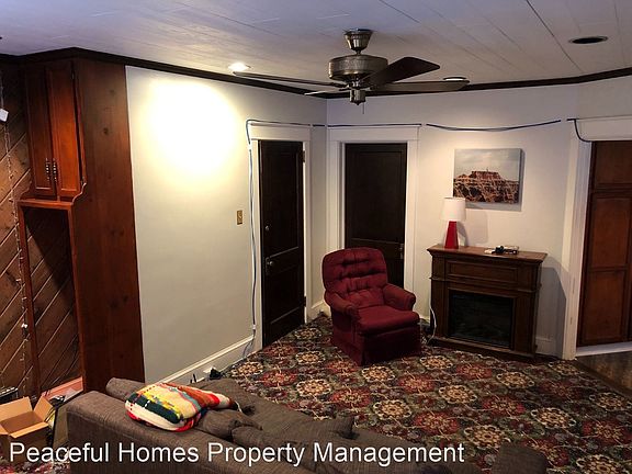 5th image of 214 E King St #6934274