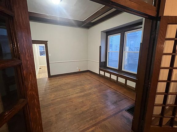5th image of 40 E Mechanic St #2