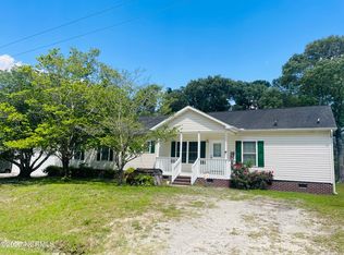 416 Red Oak Dr SW, Shallotte, NC 28470