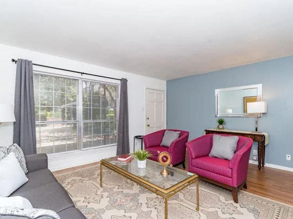 1st image of 8401 N New Braunfels Ave APT 139