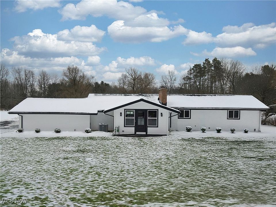 1st image of 13777 Fox Hills Dr