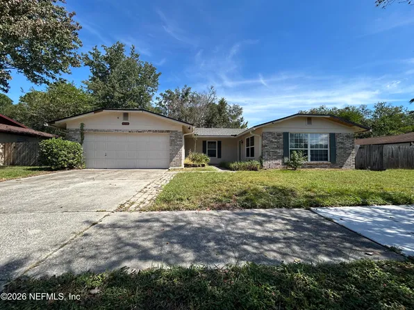 4901 LOFTY PINES Circle E, Jacksonville, FL 32210