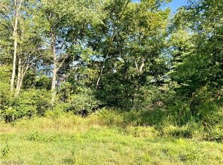 2100 Mayham Rd NE, Carrollton, OH 44615