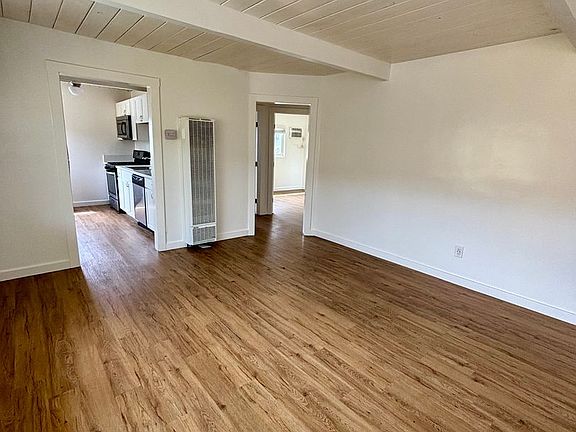 5th image of 3256 Greely Ave #0