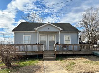 1610 Columbus St SW #A, Lenoir, NC 28645