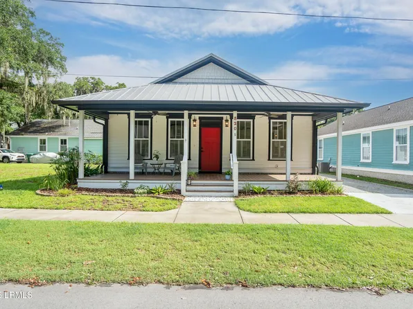 820 15th Street, Port Royal, SC 29935