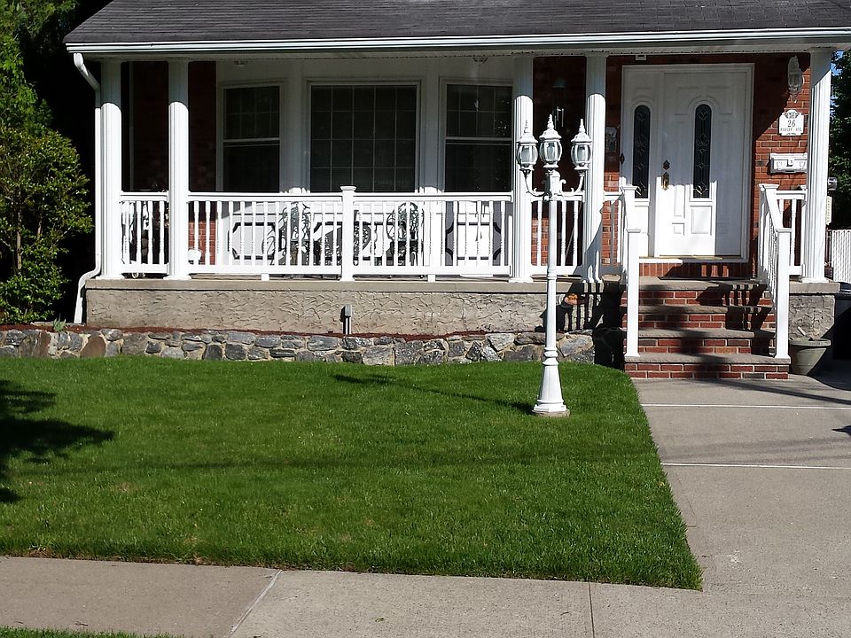 1st image of 26 Hawley Ave